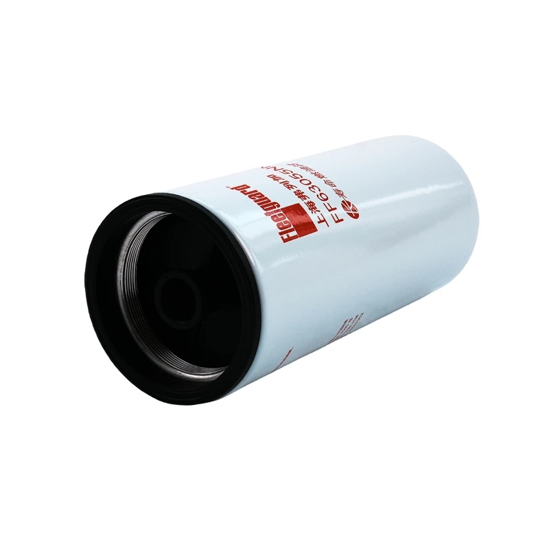 Filtro de combustible Fleetguard FF63055NN compatible con motores diésel Cummins.