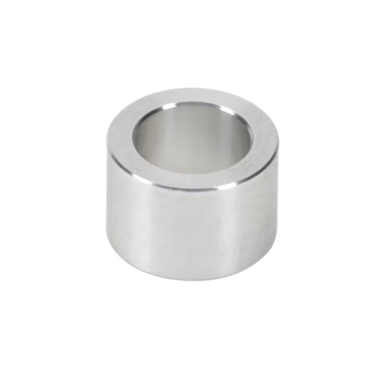Espaciador de montaje original Cummins 104857 para las series KTA38-G, G1, G2, G4 y G9.